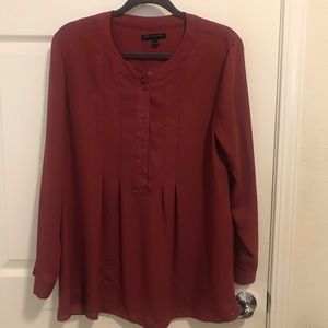 Banana Republic Large Dark Red long sleeve top